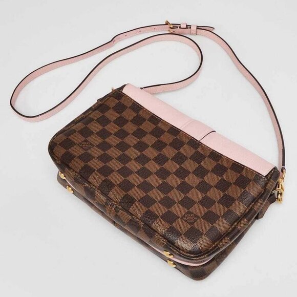 Louis Vuitton Magnolia Damier Canvas Clapton Crossbody Bag - Picture 2 of 12